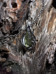 Moldavite / 捷克隕石 /心的語言