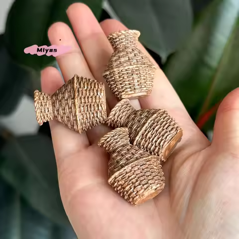 5Pcs Miniature Woven Willow Baskets Model House Accessories Miniature House Furniture Set for Crafts