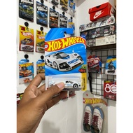 Hot Wheels mainline mazda 787B