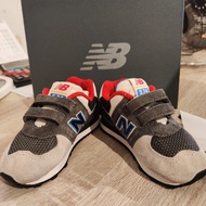 Sepatu New Balance 574 kids (preloved)