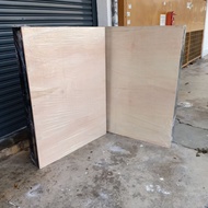 STAGE PELAMIN / PLATFORM PELAMIN