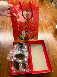 一口烏魚子