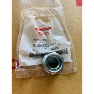(Genuine) Rear Axle Lock DASH LS 90305-KCJ-951