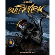 DAIDO - Bullshark Saltwater Spinning Reel 8000 to 10,000 Power Handle