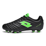 Lotto | รองเท้าฟุตบอลป้องกันลื่นแบบคลีทเจลสำหรับสนามหญ้า