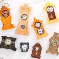 FIN 1/8Pcs Doll House Accessories 1:12 Dollhouse Miniature Wall Clock Vintage Clock Furniture Model 