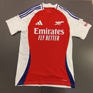 Adidas Arsenal 2022/23 主場球衣
