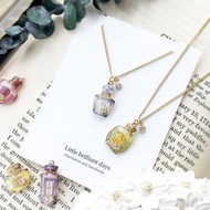 Perfume bottle necklace　香水瓶のネックレス