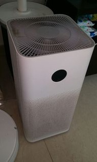 100%全新(已拆盒亦無盒，見圖二見狀)，小米空氣清新機過濾濾芯，一個大碼、一個細碼，(不包清新機，我亦無機)(圖一只作你的參考)，屯門交收, Air purifier filter (only fi