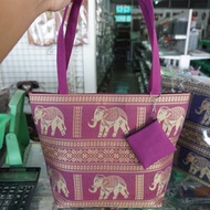 ❤️มีหลายสี❤️ กระเป๋าผ้าไหม กระเป๋าลายไทย ผ้าไหมไทย thaisilk ผ้าไทย