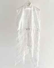 Rotsaniyom Non-sleeve White Long Shirt