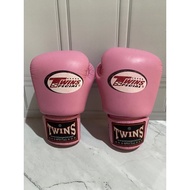 Twins boxing gloves original prelove pink / original preloved boxing gloves