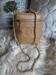 可免息分期 多年正版正貨商標門市現貨 超罕有 extremely rare vintage chanel cc beige milk tea caviar vanity bag 奶茶色 奶茶 荔枝皮 