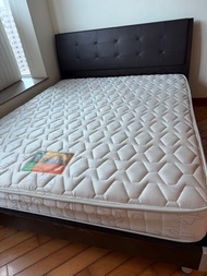 Airland Queen Size Bed Frame with Mattress 雙人床架