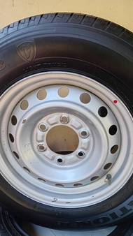 ล้ออะไหล่กระบะมือ2 ล้อพร้อมยาง%กระบะขอบ15 6รู139 ล้อพร้อมยาง%บรรทุก205/70r15c