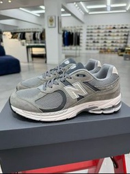 New Balance NB 2002R 元組灰
