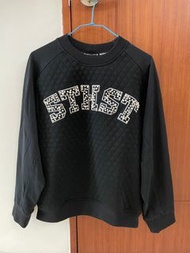 Edwin 5th street 黑色釘珠造型大學T M