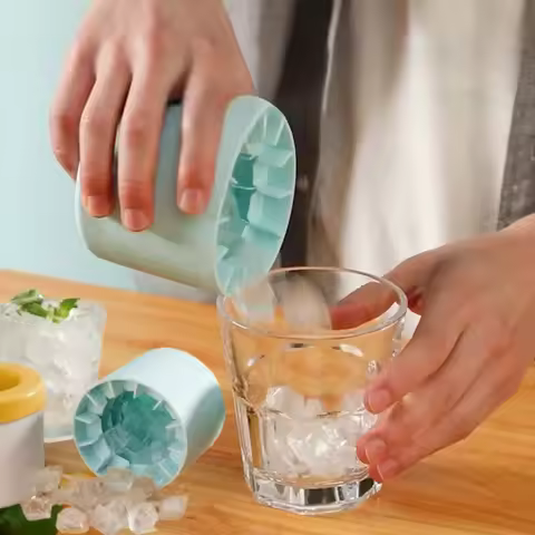 Mini Silicone Ice Cube Mold Round Ice Bucket Ice Storage Box Household DIY Refrigerator Freeze Ice M