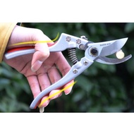 KÉO CẮT CÀNH CÂY SADA 210 ( HÀNG NHẬT GIÁ TỐT)