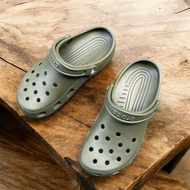 [Hàng nguyên A] Dép crocs basic nam nữ màu xanh rêu bao đẹp hàng nguyên không lỗi tặng kèm sticker