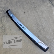 กันแมลงหน้า Toyota Tiger D4D ไทเกอร์D4D สำหรับปี 2001-2004 สีบรอนซ์ (งานไทย)