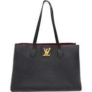 二手LOUIS VUITTONLockme 購物手提包 M57345，帶 RFID 標籤，粒面皮革，黑色/金色五金，女士款