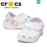 รองเท้า crocs เด็ก crocs DISNEY FROZEN II CLOG รองเท้าหัวโตผู้หญิง น้ําหนักเบา กันลื่น เหมาะกับเดินชายหาด สไตล์คลาสสิก สําหรับเด็กผู้หญิง#207461