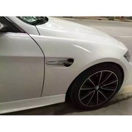 BMW E92 M3 Fender with light