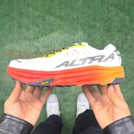 Altra Mont Blanc Carbon 戶外運動跑鞋