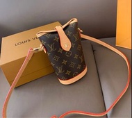 全新2️⃣星期到貨‼️LV 手機包