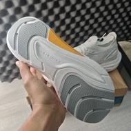 910 Kishi Run White