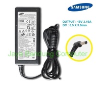 Samsung NP300E4ZH NP300E4Z NP300E4ZI NP300E5A Charger Adapter Original
