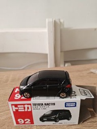 Tomica 92 Toyota Ractis 1:65 黑色