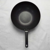 Teflon non-stick teflon anti-scratch wok pan 32 cm Frying pan Handle 32 cm