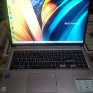 Laptop Asus VivoBook 15 Intel Core i7 Touchscreen Second 99% Mulus