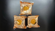 (散買 每個$30) 香港美心月餅 美心流心奶黃月餅 Maxim's Lava Custard Mooncake