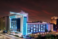利雅德明哈爾皇冠假日飯店 (Crowne Plaza Hotel Riyadh Minhal)