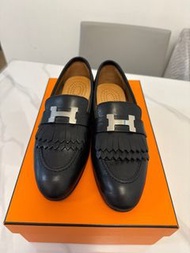 Hermes black Loafer 35.5 黑色流蘇平底鞋