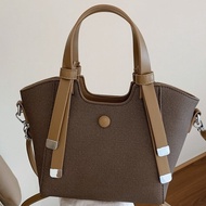 2025 Autumn Simple All-Match Commuter All-Match Bag Large Capacity Niche Design Fashion Cross-Body B