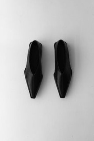 Studio Doe - V flats 尖頭平底鞋