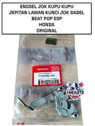 ENGSEL JOK KUPU KUPU JEPITAN LAWAN KUNCI JOK SADEL MOTOR BEAT POP ESP HONDA 77230-K61-900 ORIGINAL