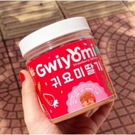 Gwiyomi strawberry cookiess