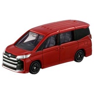 Tomica #50 Toyota Noah