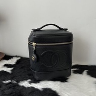 Chanel 香奈兒 Caviar 菱格 經典黑金 荔枝牛皮 化妝包 附 CC 牌