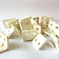 Plastic White L Bracket Width Angle 90° Shape Shelf Shelve
