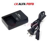 Nikon MH-24 Charger for EN-EL14 D3200 / D3300 / D5200 / D5300 etc MH24