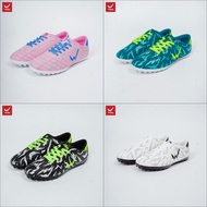 Wika Dynamic Football Boots TF Sole Artificial Grass - Free Socks & Drawstring Bag