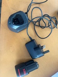 Bosch 7.2v 充電器 + 1粒代用電（全新）