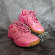 Yonex kids wmns pink badminton Shoes For kids Brand yonex pink size 34
