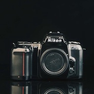 Nikon F-601 #2505 #135底片相機